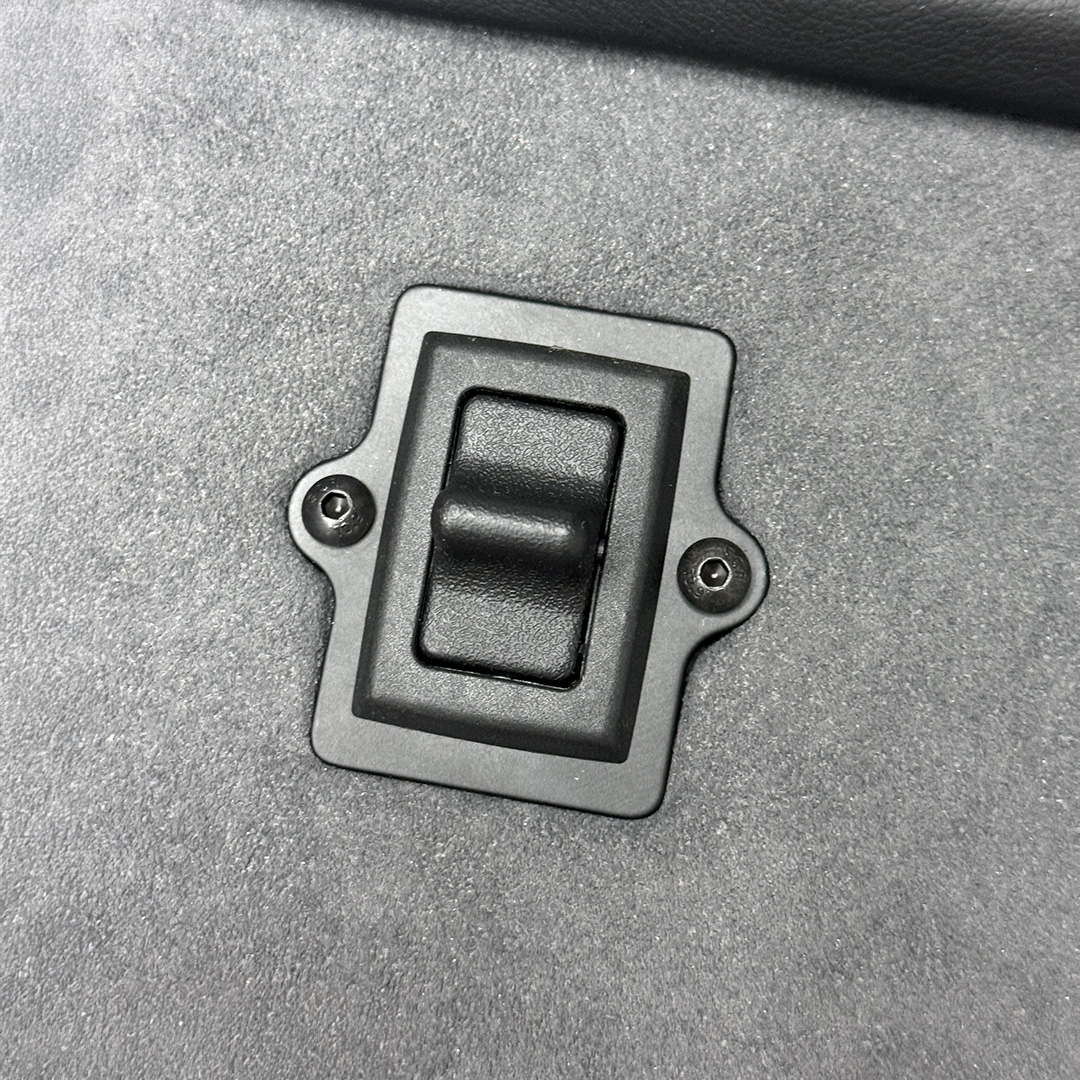 Window switch frame set for Porsche 911 912 993 930 964 G/F bodies - Image 3